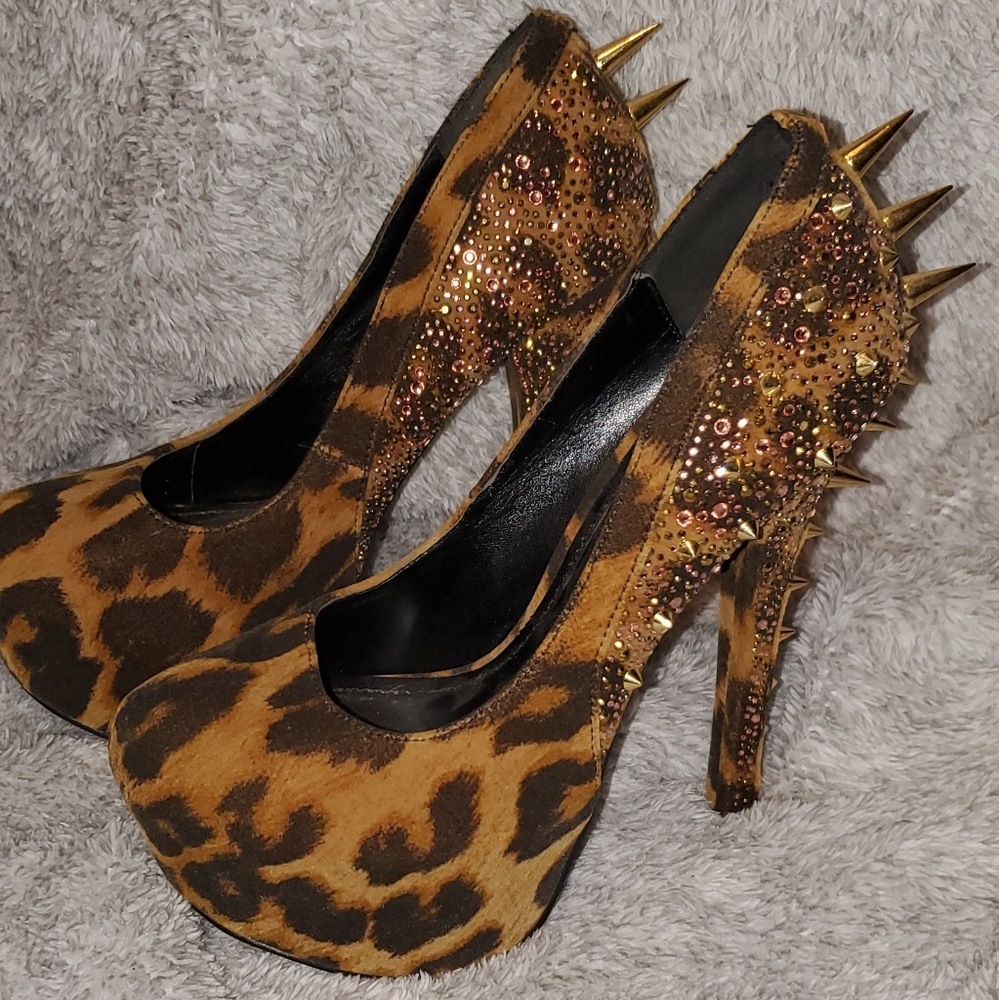 Cheeta print spike heels